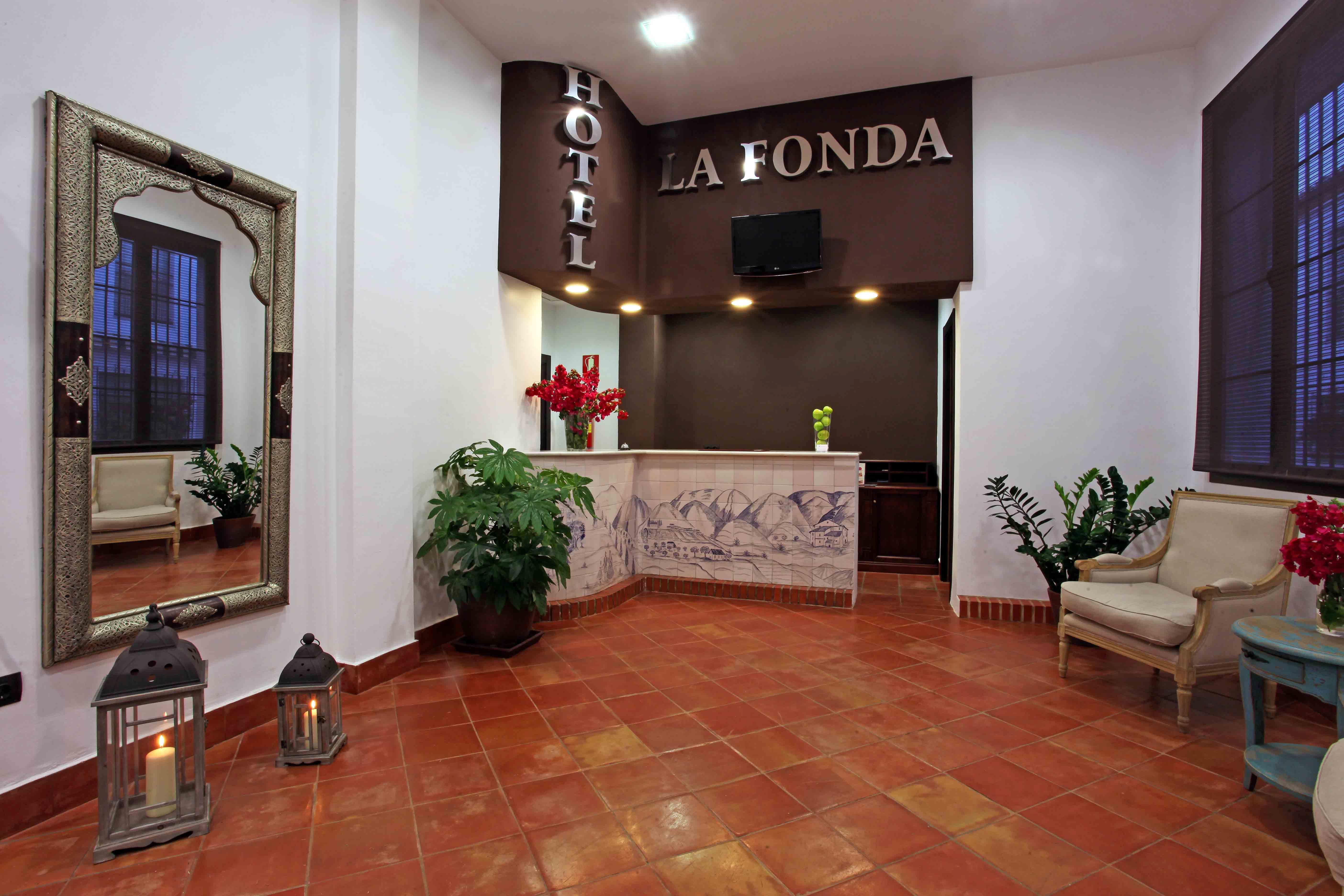Hotel La Fonda 베날마데나코스타 외부 사진