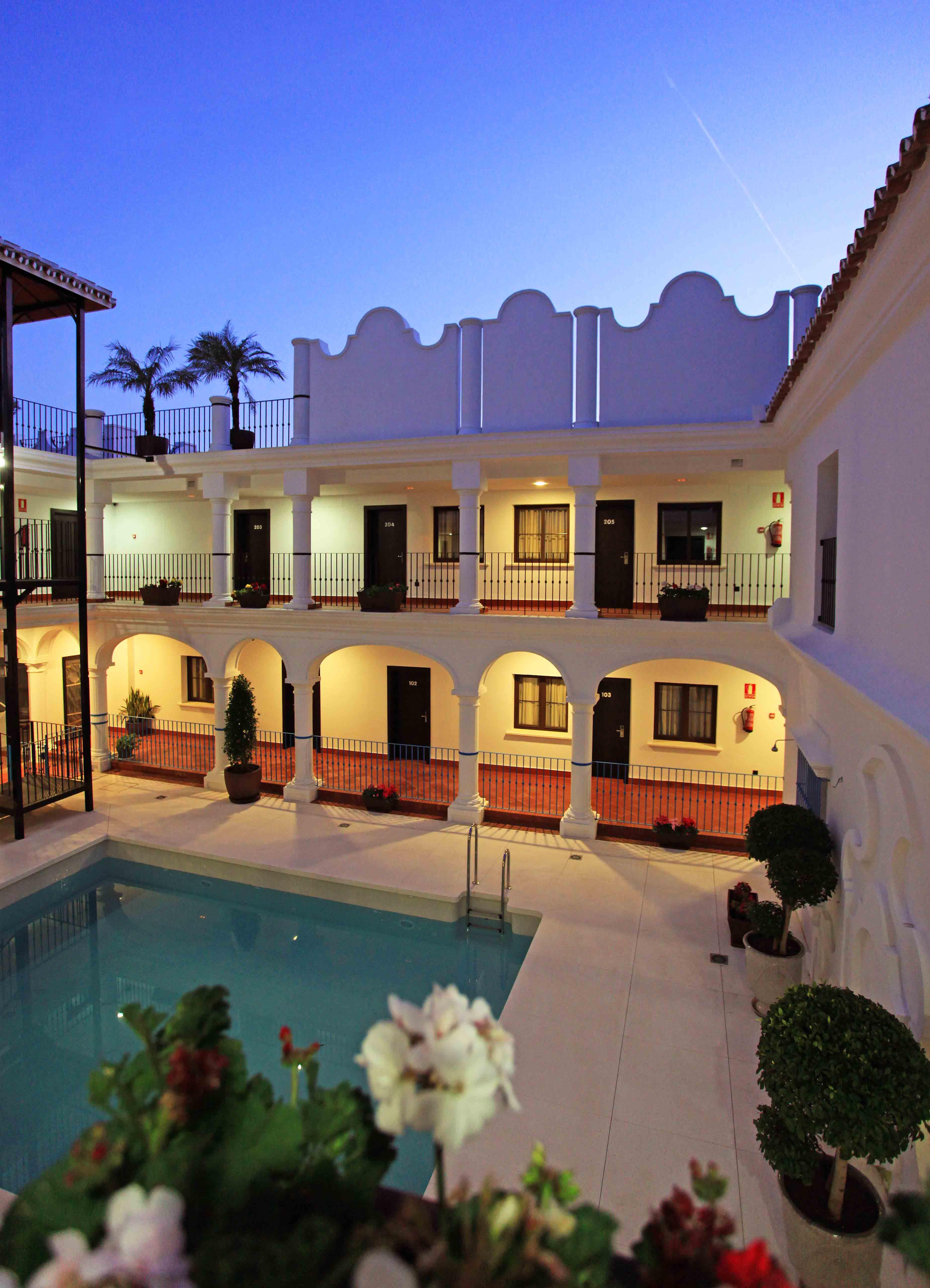 Hotel La Fonda 베날마데나코스타 외부 사진