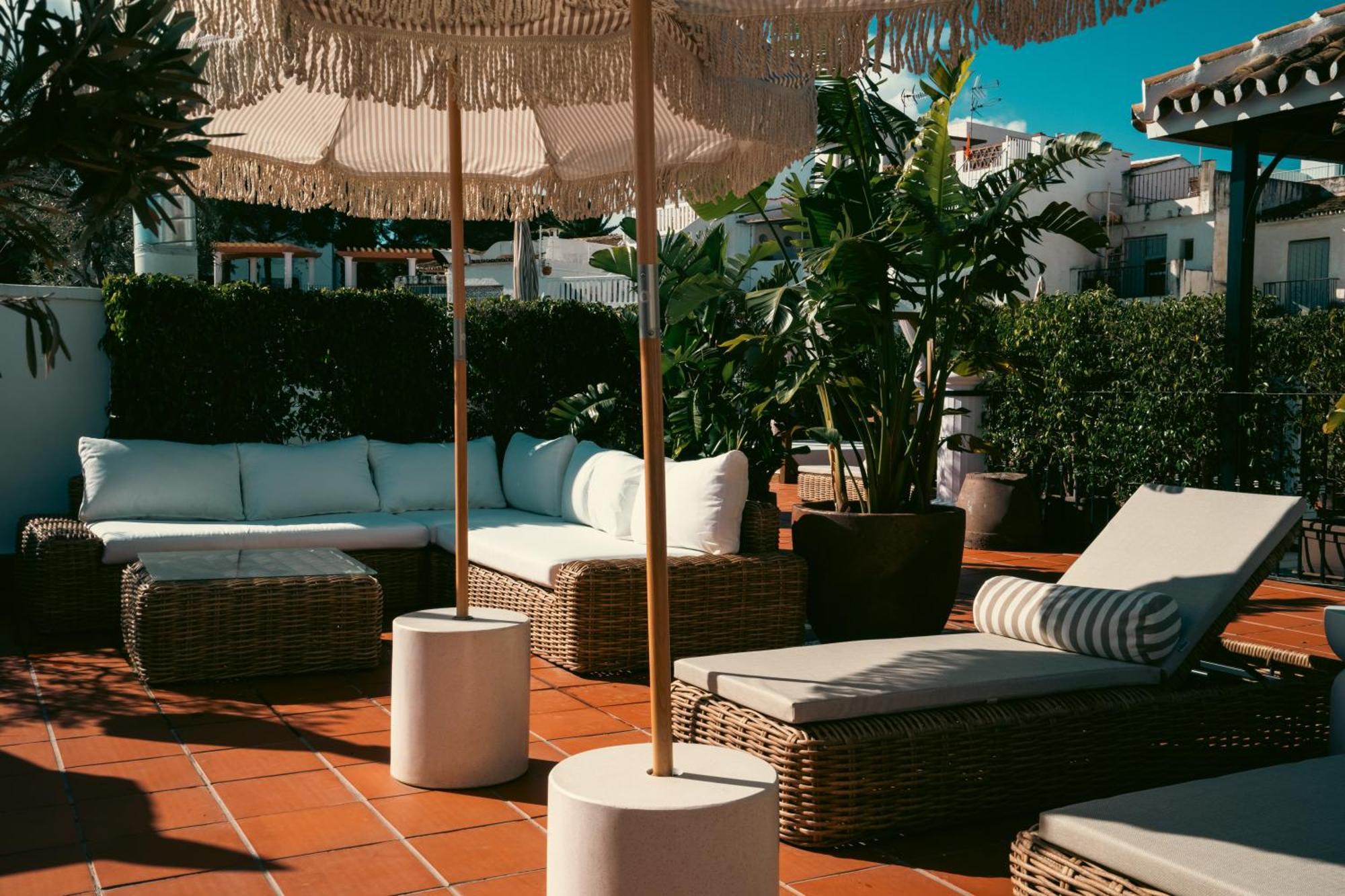 Hotel La Fonda 베날마데나코스타 외부 사진