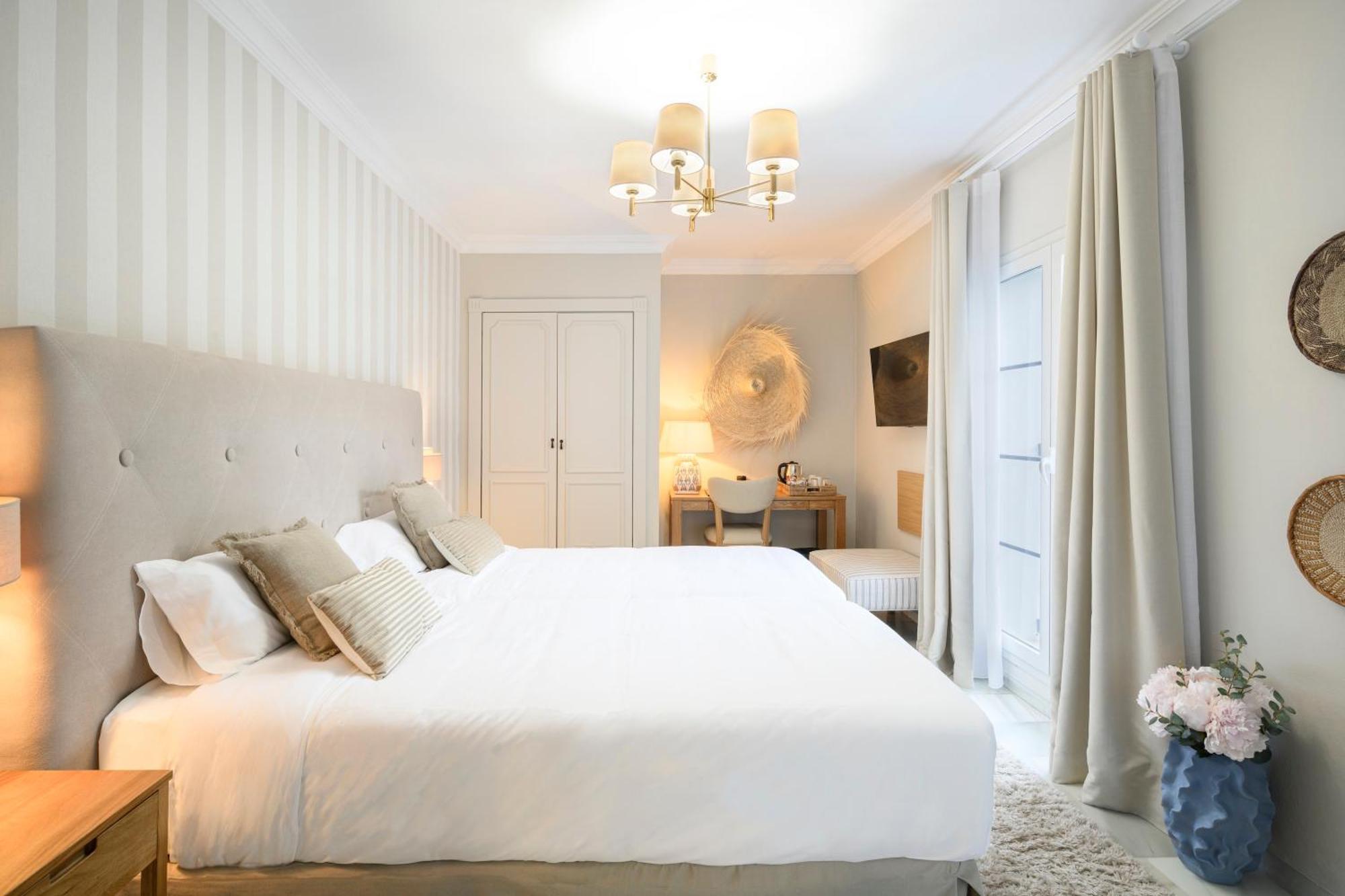 Hotel La Fonda 베날마데나코스타 외부 사진